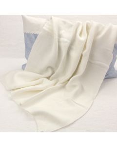 Zachte gebreide babydeken met babynaam, off white
